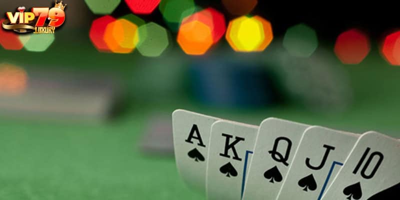 Thùng phá sảnh Poker là tay mạnh nhất